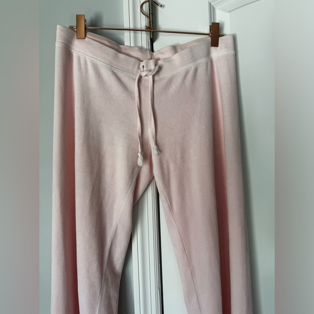 ISO Juicy Couture size Smal